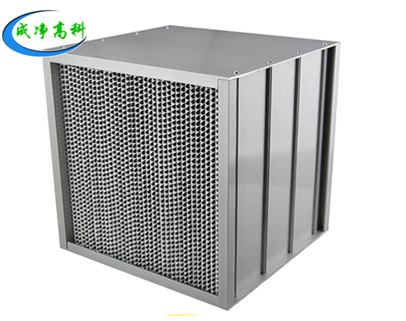  High efficiency filter for removing salt mist